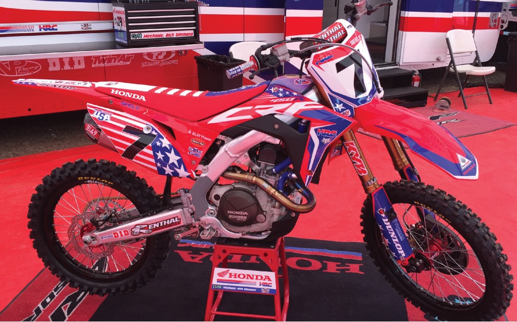 '17 MXoN TEAM HONDA HRC KIT+SEAT COVER