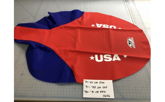 ‘91 - ‘01 CR500, ‘91 - ‘92 CR125, ‘90 - ‘91 CR250 SEAT COVER