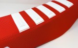 D E L U X GRIPPER SEAT COVERS