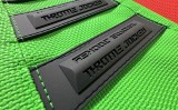 D E L U X GRIPPER SEAT COVER