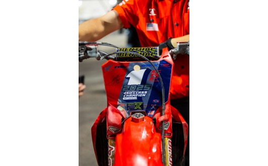 2025 450 SMX CHAMP PLATE