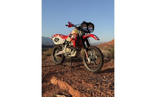 JCR Honda XR650R GRAPHIC KIT.