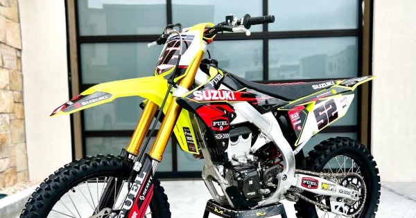 RMZ GRAPHICS